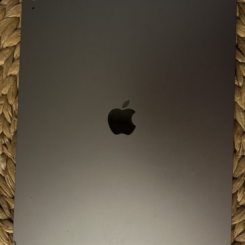 iPad [1]